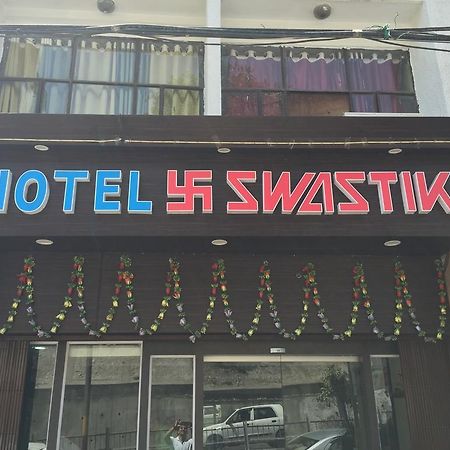 Hotel Swastik Jammu Ngoại thất bức ảnh